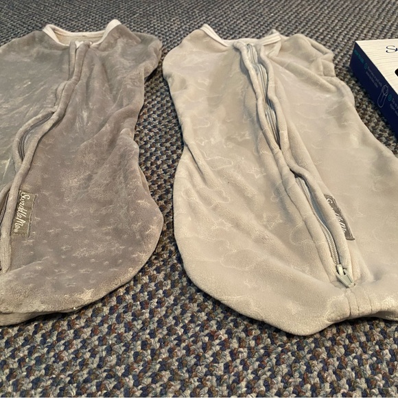 Swaddle me pod. 2 zip compression swaddle cozy soft velboa. Stage 1 newborn. - Picture 3 of 8